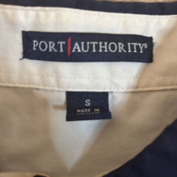 PORT Authority Navy Collared Botton Down Long Sleeved Shirt.  Size Md - Picture 8 of 10